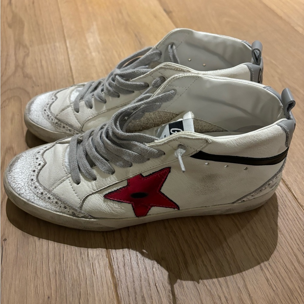 Golden Goose Women’s Mid Star Mid Top Sneaker (You Are My Sunshine)